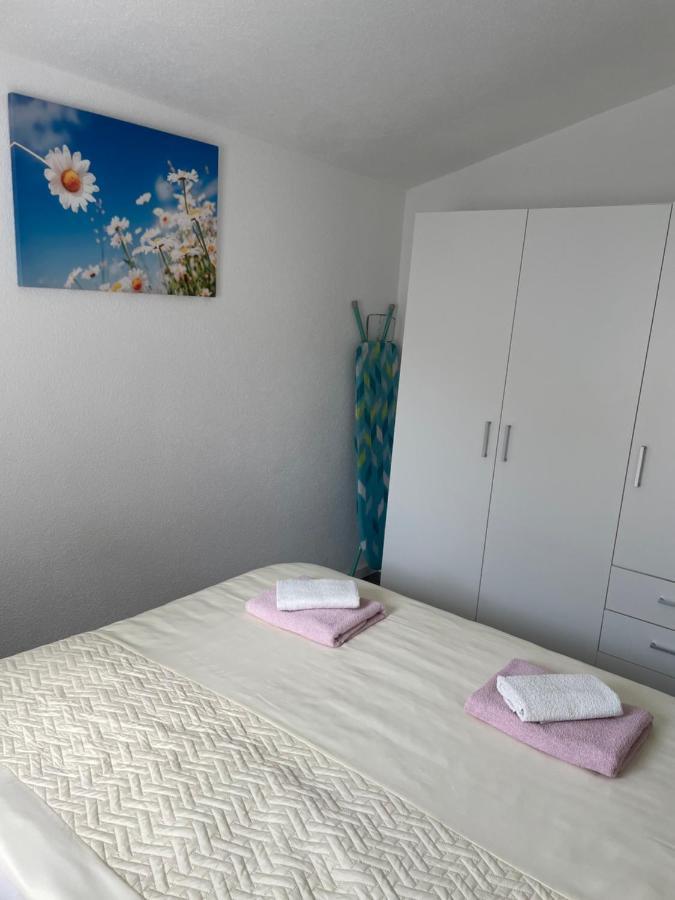 Dora Apartment