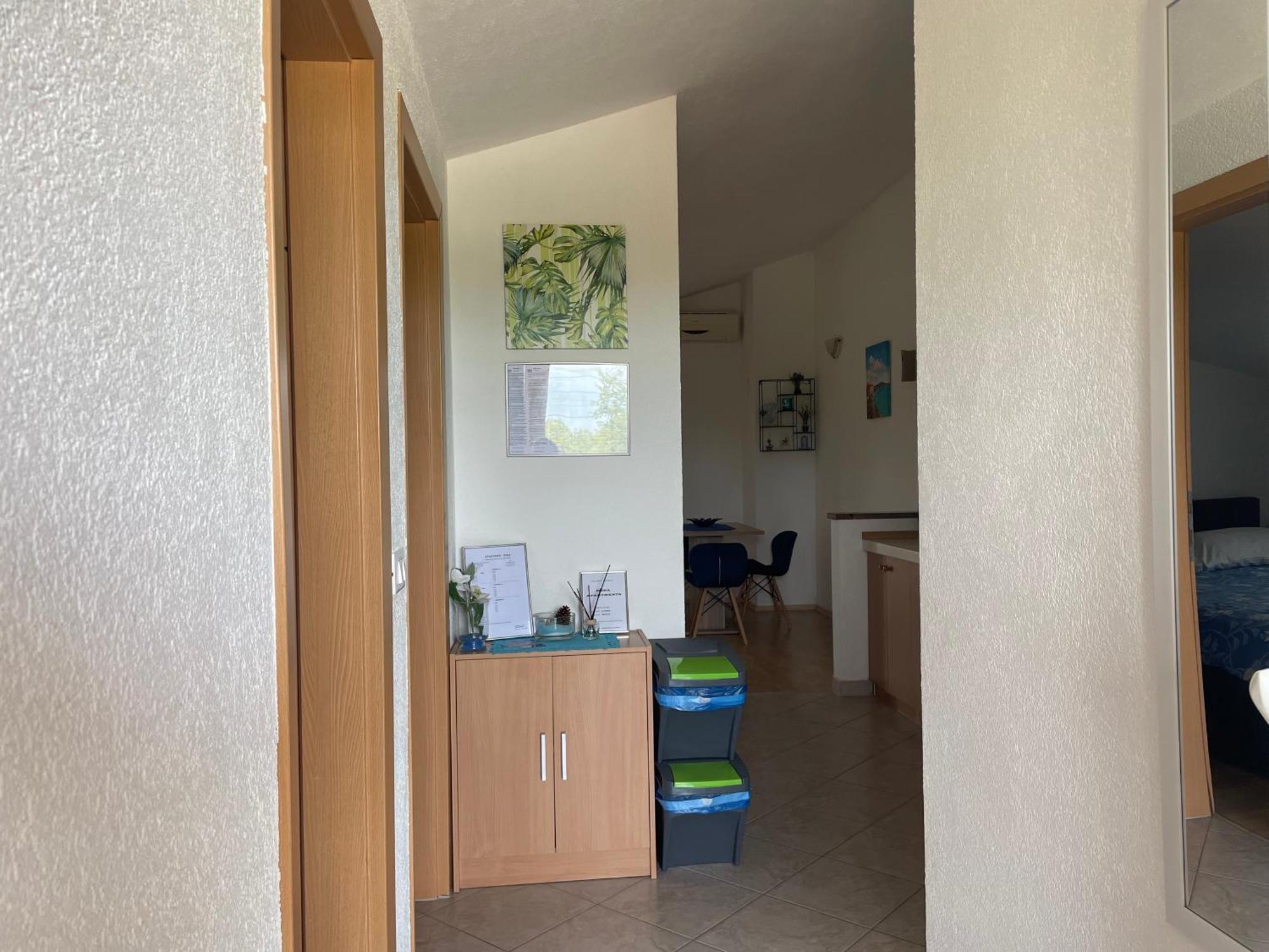 Apartment Dora *